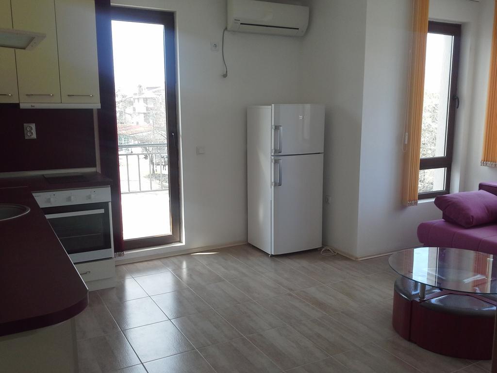 Burgas Sarafovo Apartment Eksteriør bilde