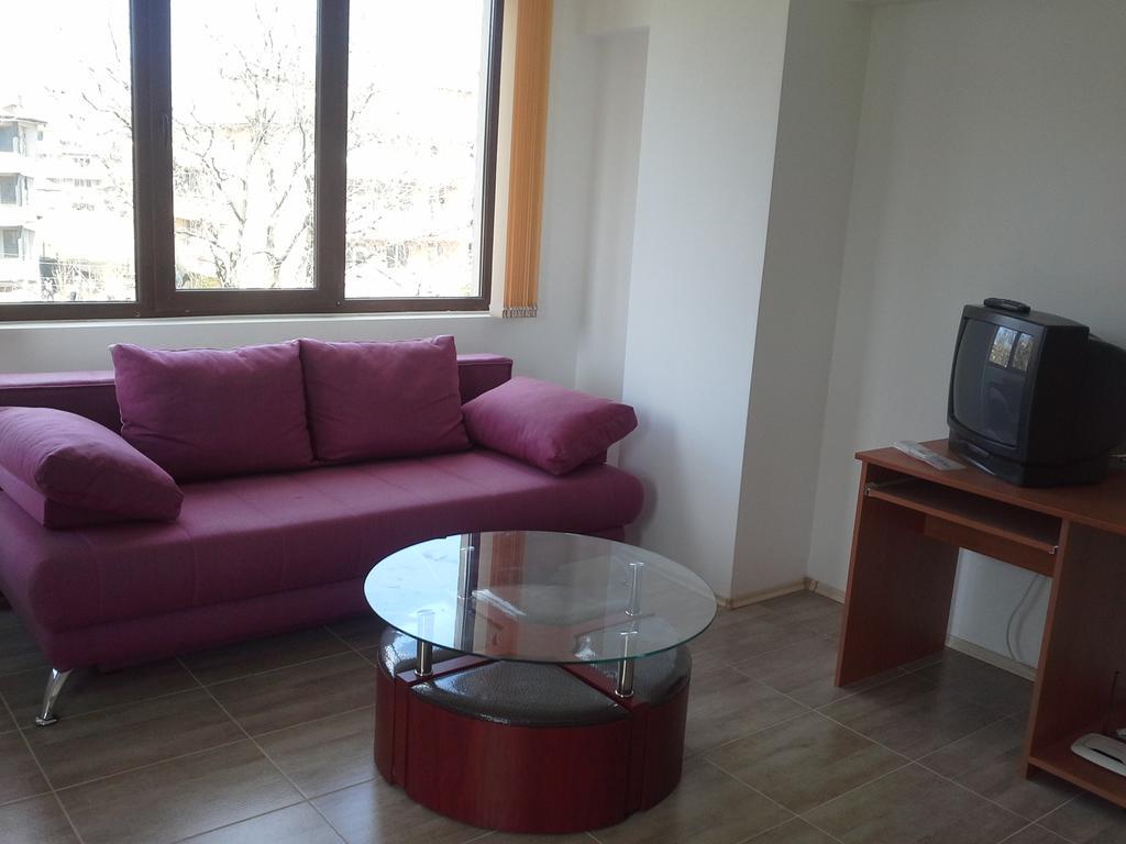 Burgas Sarafovo Apartment Eksteriør bilde