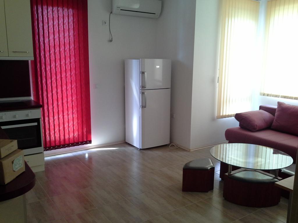 Burgas Sarafovo Apartment Eksteriør bilde